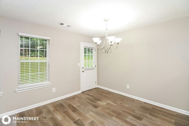 Building Photo - 479 Thistle Cove, Atlanta, GA 30349