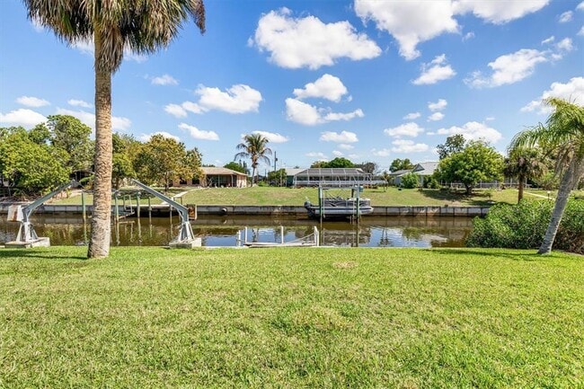 Building Photo - 2220 Broad Ranch Dr