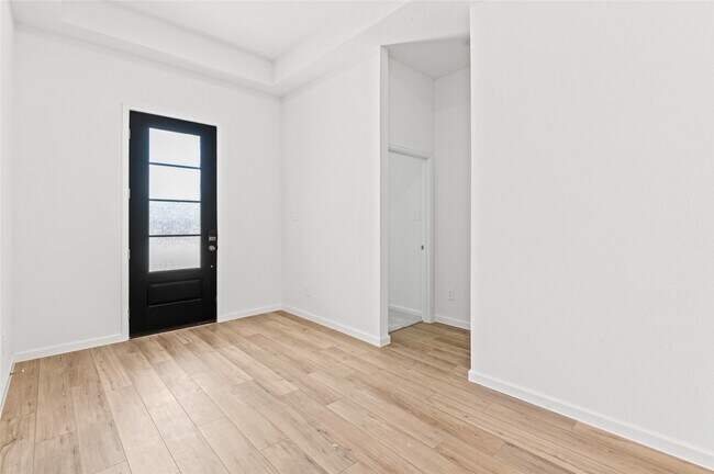 Building Photo - 18211 Saffron Sun St