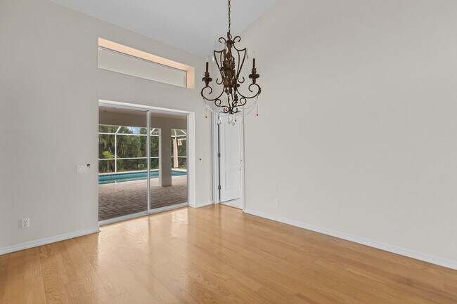 Building Photo - 1040 Bay Harbor Dr