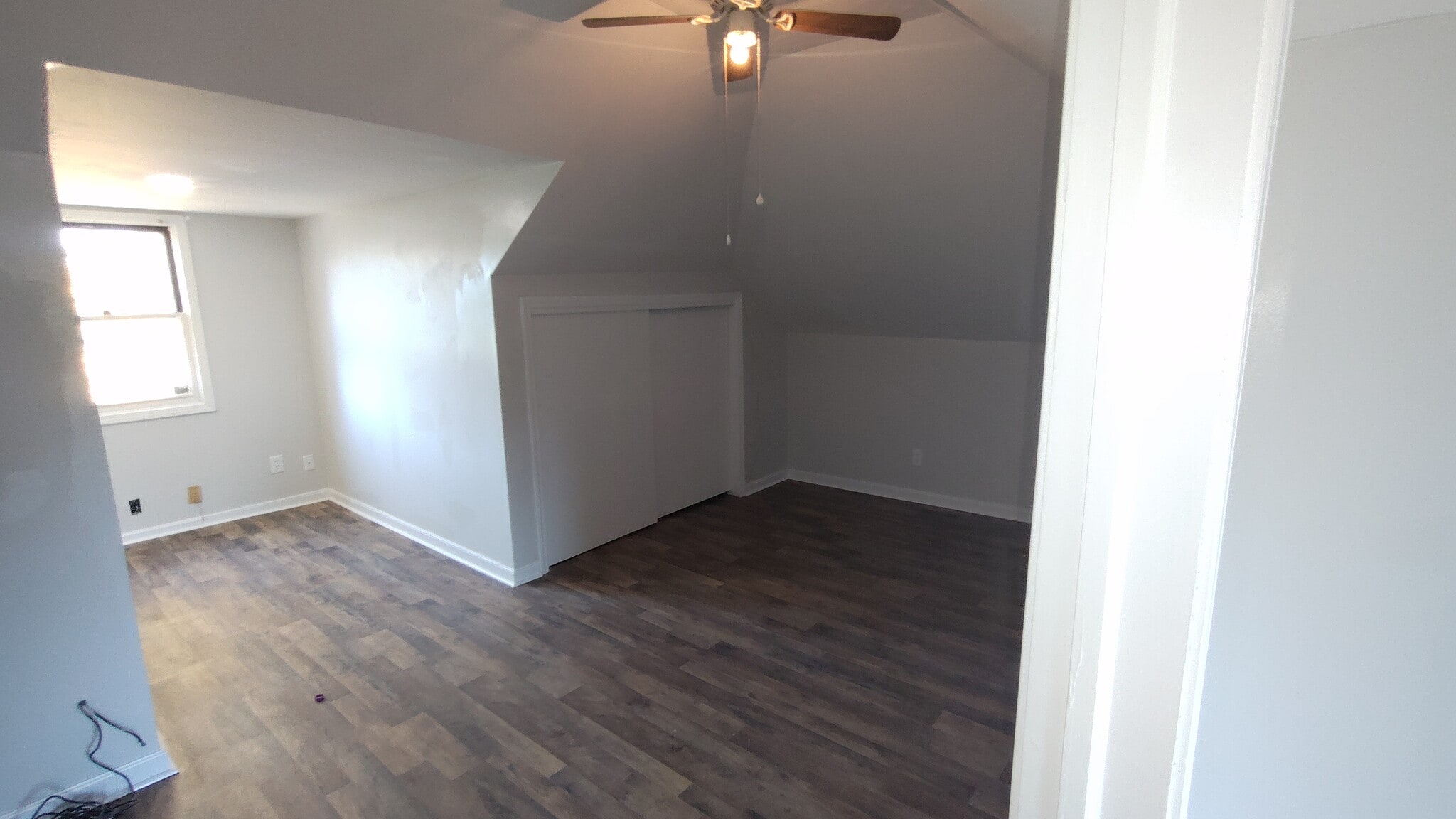 Building Photo - 320 S East St