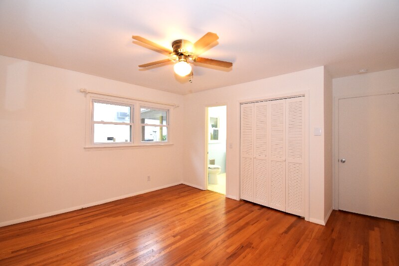 Building Photo - 433 Princess Ann Dr