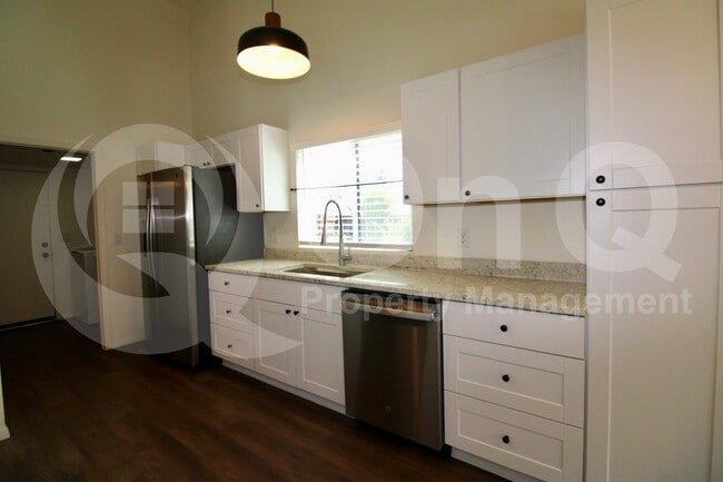 Building Photo - 4311 W Sungate Pl