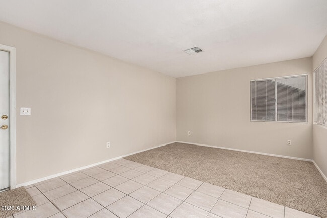 Building Photo - 8802 W Townley Ave