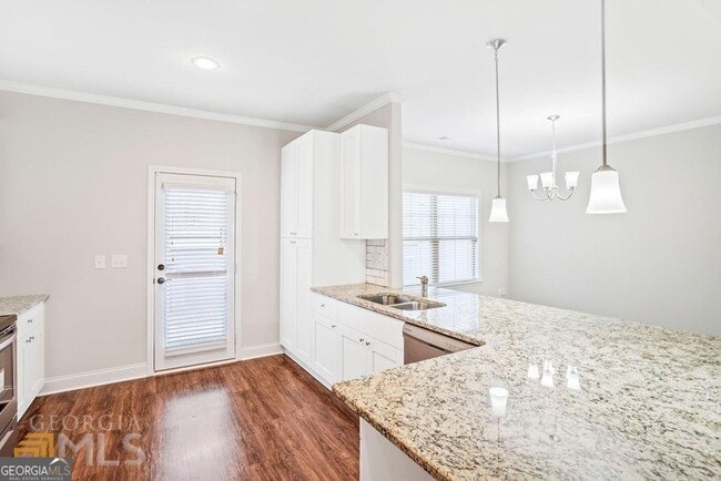 Building Photo - 7704 Fawn Cir