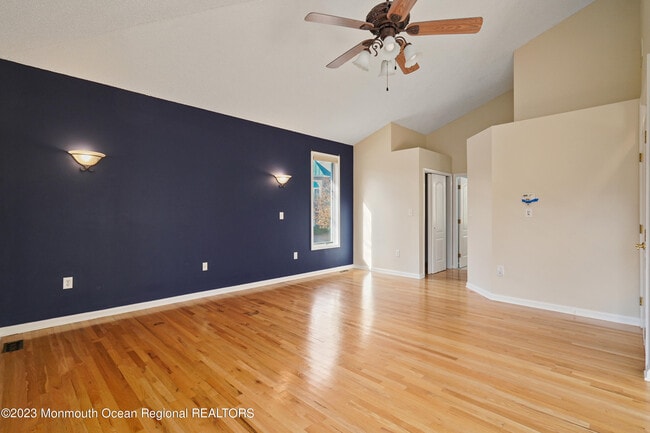 Building Photo - 194 Pelican Ct