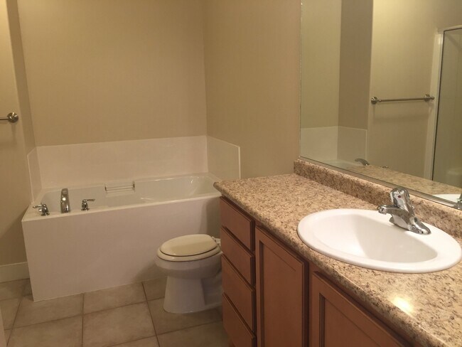 Building Photo - 1057 Garden Bend Pl