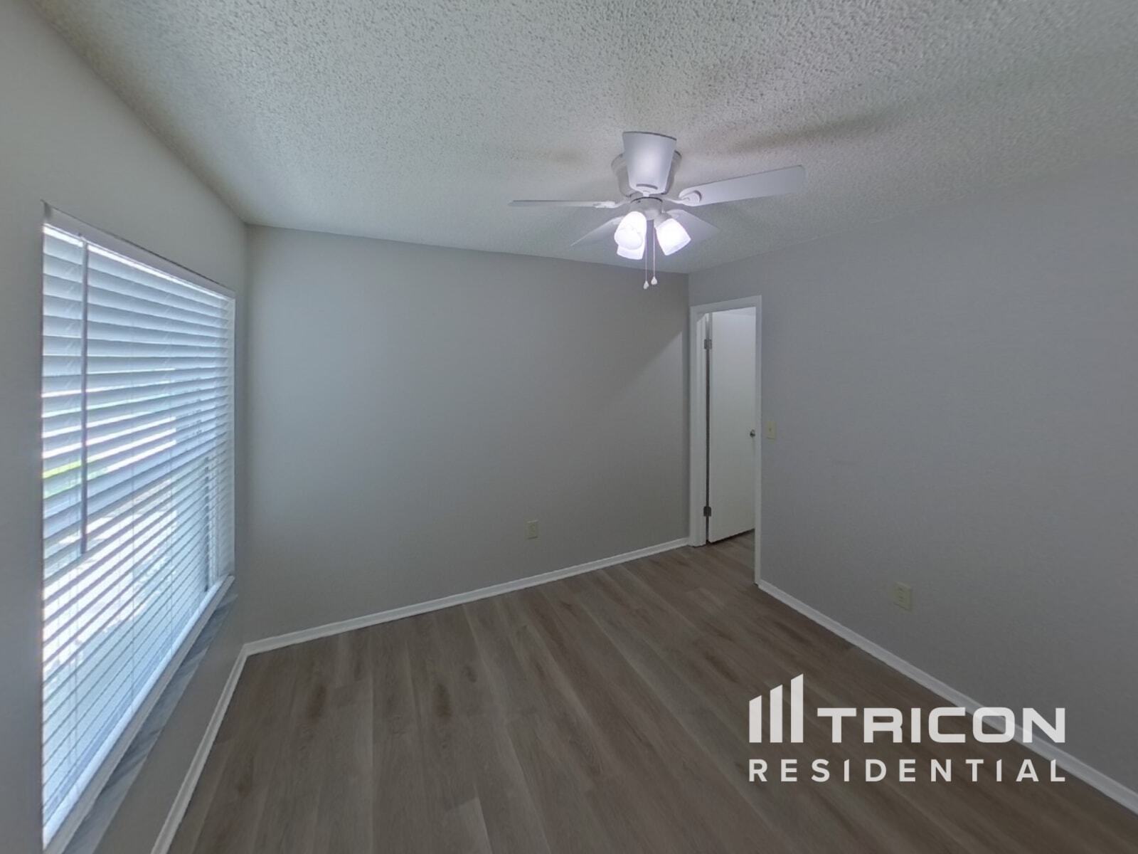 Building Photo - 2015 Branch Tree Ln
