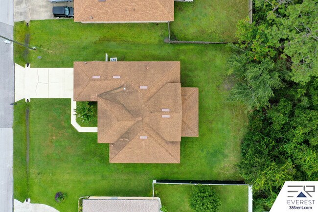 Building Photo - 40 Persimmon Dr
