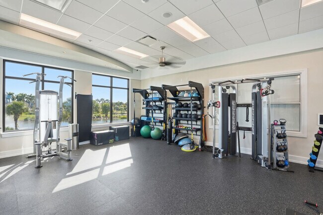 Building Photo - 8771 Coastline Ct