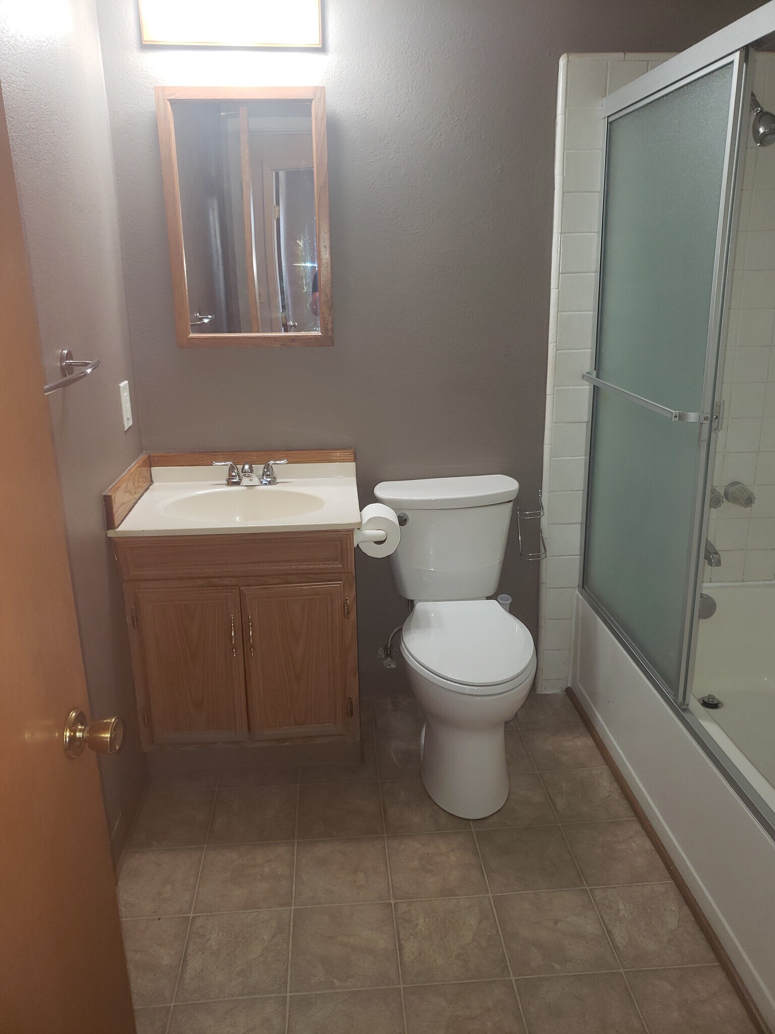 Building Photo - 4012 Carson Dr SE