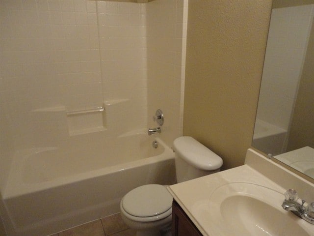 Building Photo - 1804 Heron Dr