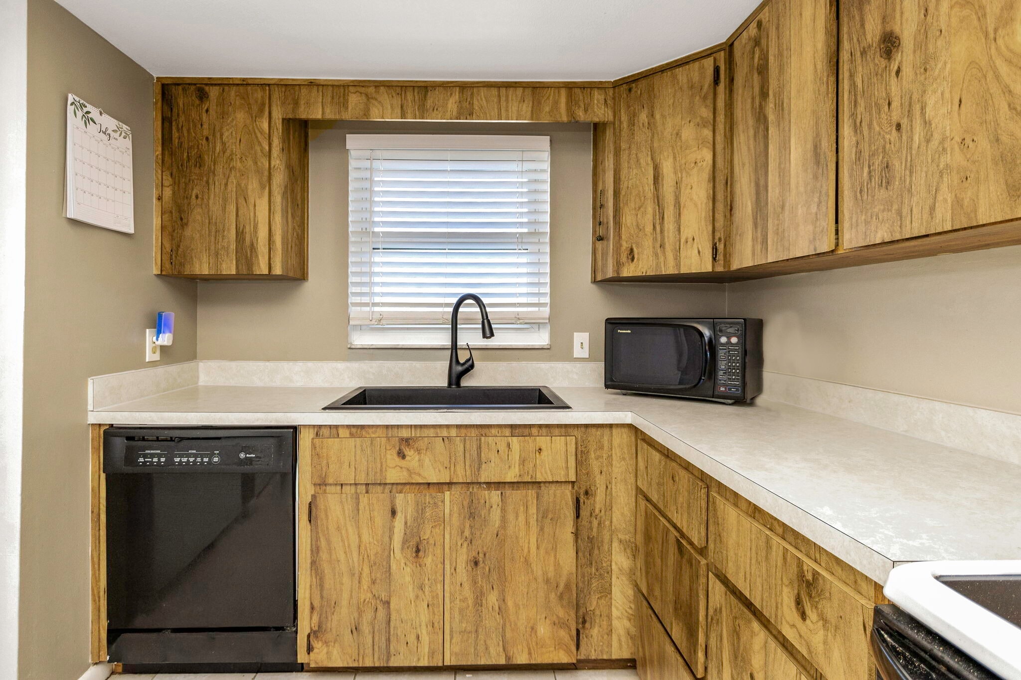 Building Photo - 12300 Park Blvd