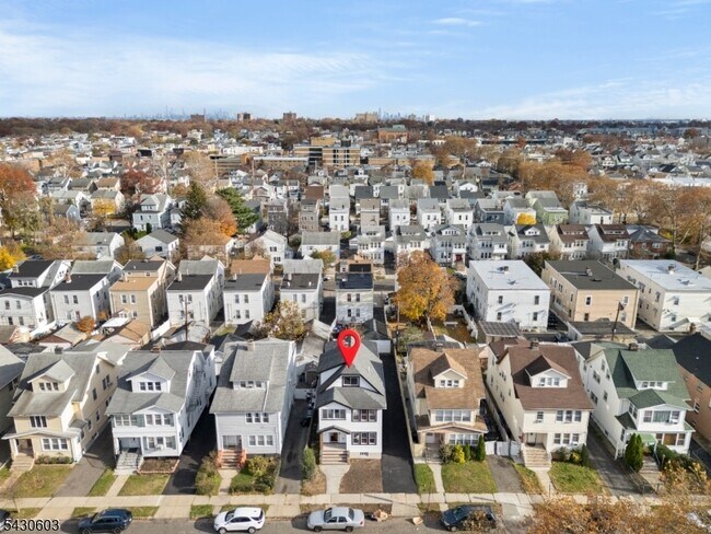 Building Photo - 218 Ampere Pkwy