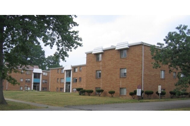 Building Photo - Lowell Apartments