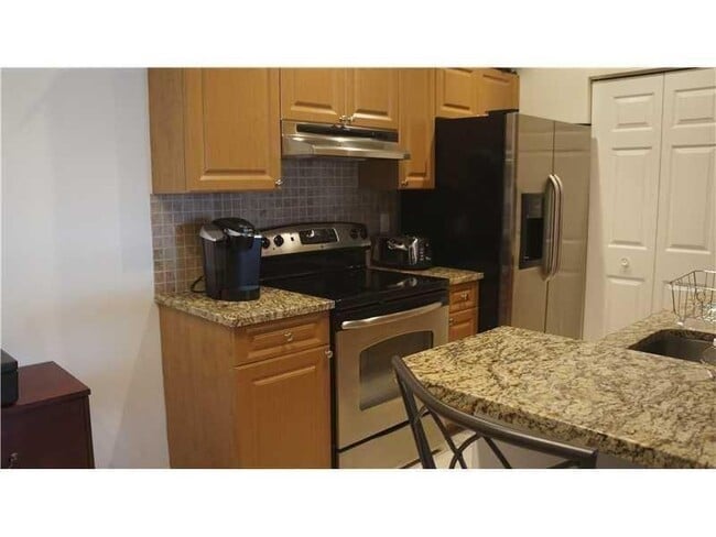 Building Photo - 10312 Fox Trail Rd S