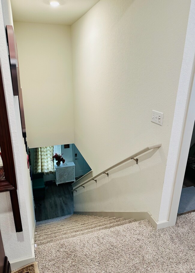 Building Photo - 141 Merrick Rd