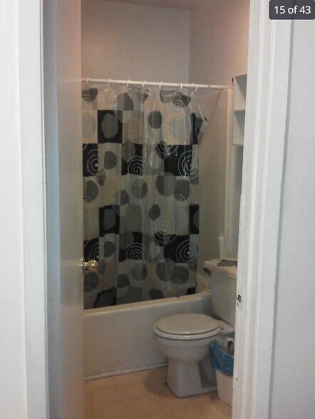 Building Photo - 341 Athens Ave