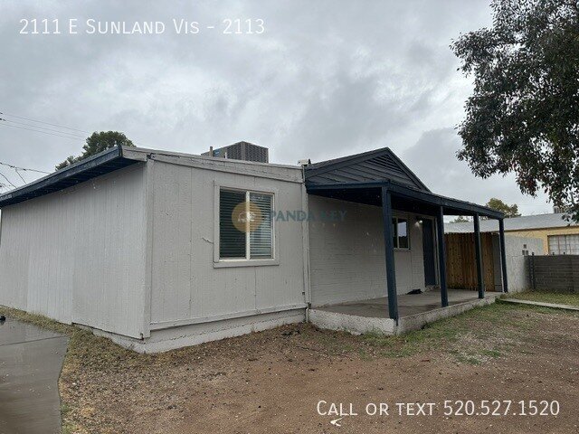 Building Photo - 2111 E Sunland Vista