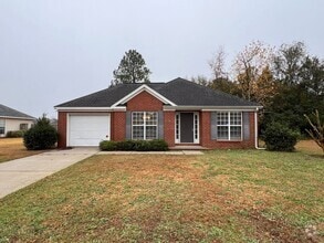 Building Photo - 204 Sand Fox Pl