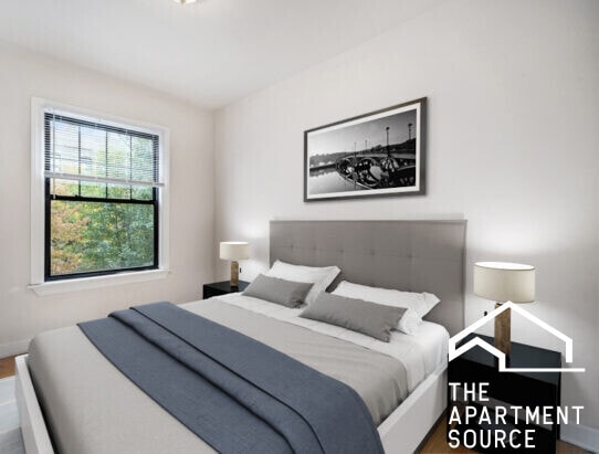 Building Photo - 3003 N Racine Ave