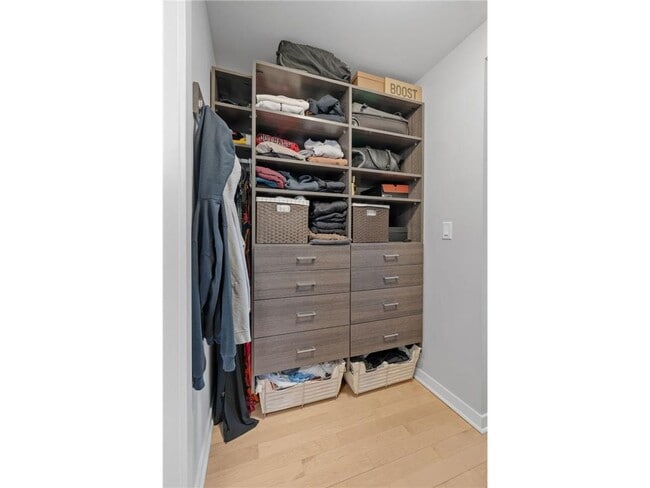 Building Photo - 740 Portland Ave