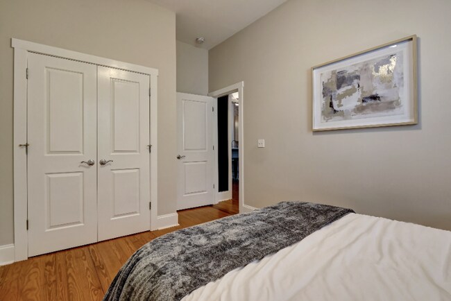 Building Photo - 715 N 4th St