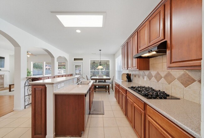 Building Photo - 20115 Shavon Ct