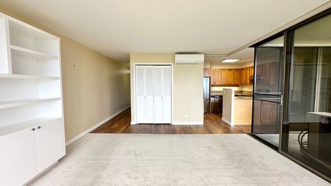 Building Photo - 6710 Hawaii Kai Dr