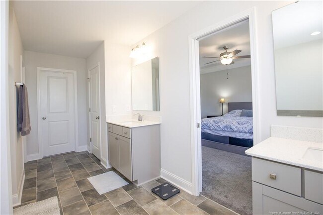 Building Photo - 1709 Stackhouse Dr