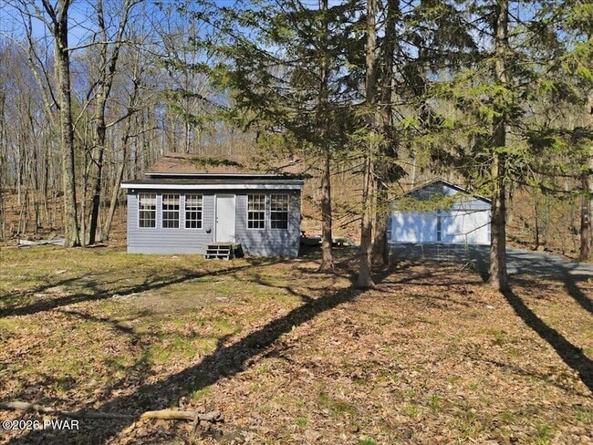 Building Photo - 209 Urban Rd