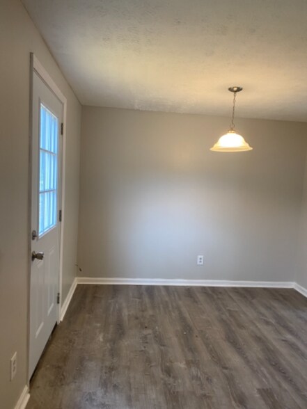 Building Photo - 8605 Bost Ln