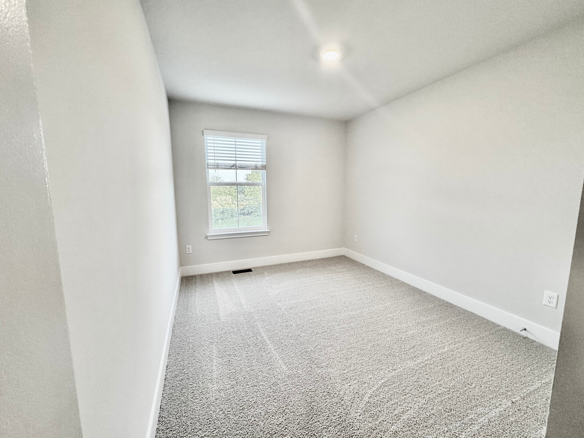 Second Bedroom - 6 Elliot Ln