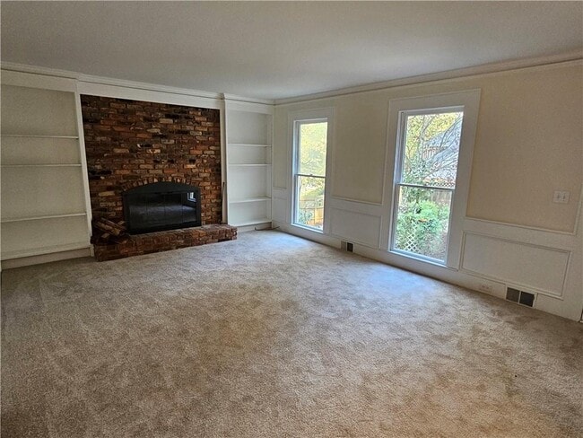 Building Photo - 3228 Turtle Lake Dr SE