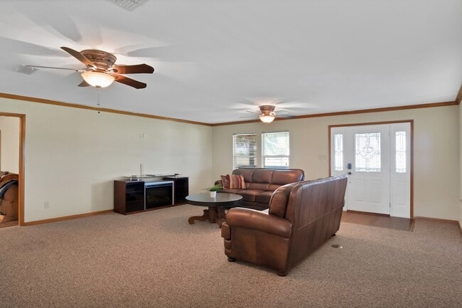 Building Photo - 14301 County Rd 511