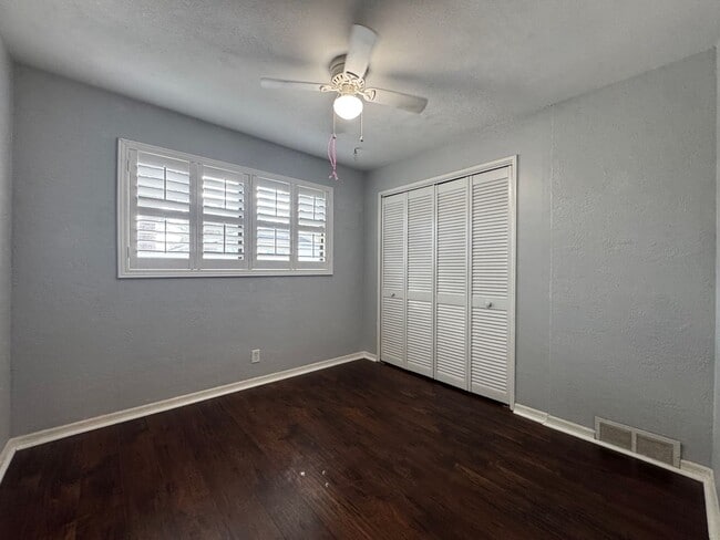 Building Photo - 3/2 in Ormond Terrace