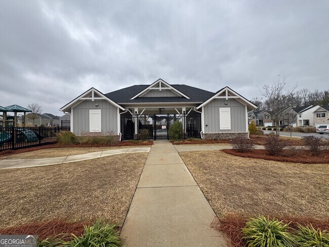 Building Photo - 166 Woodbrook Trl