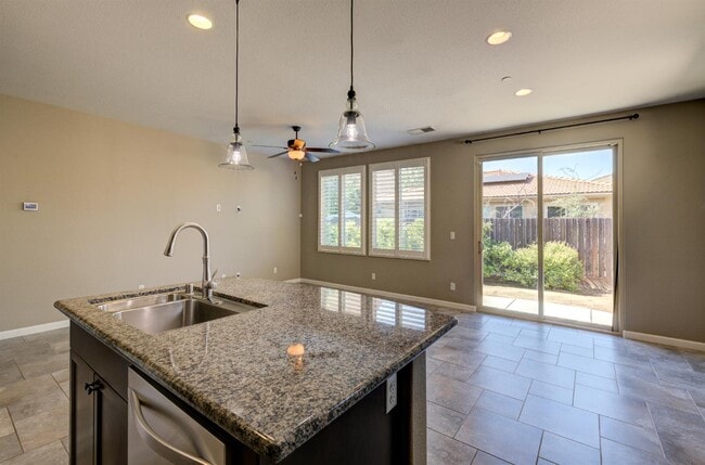 Building Photo - 3260 Alps Ln
