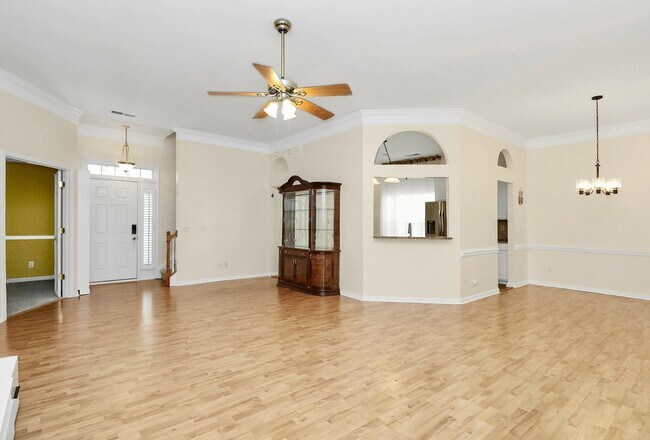 Building Photo - Beautiful 4/3 Home for Rent