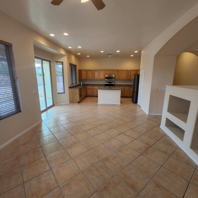 Building Photo - 7539 W Desert Crystal Ct