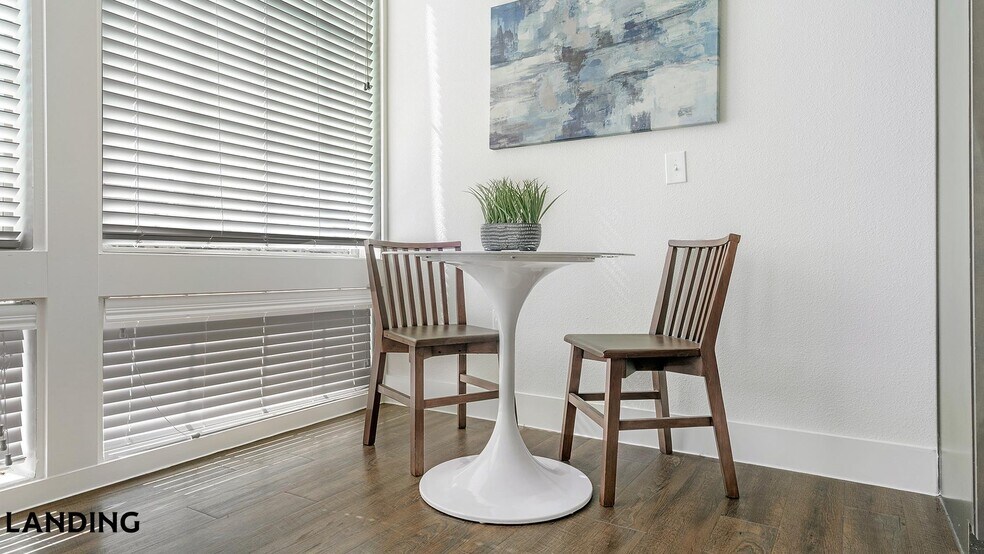 Building Photo - 20915 Wilderness Oak