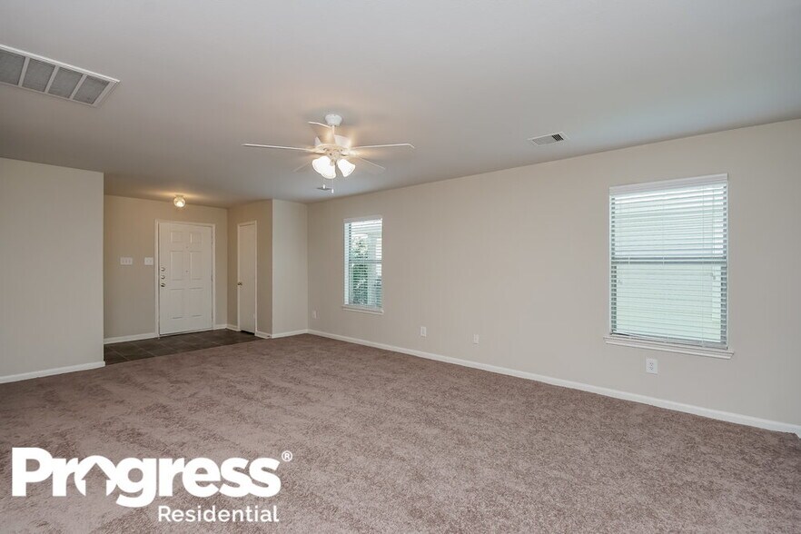 Building Photo - 20730 Dickinson Manor Ln