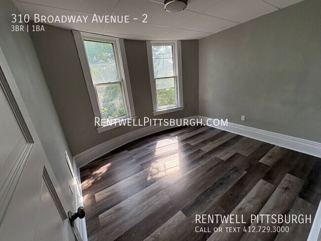Building Photo - 310 Broadway Ave