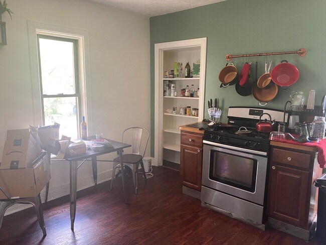 Building Photo - 414 N. Euclid Avenue