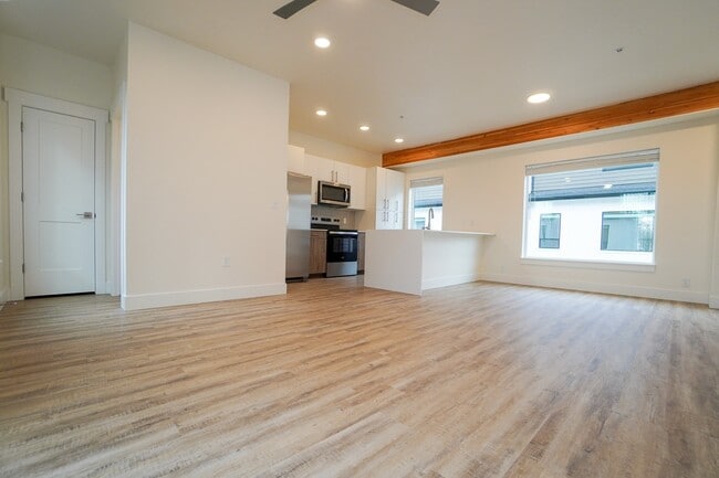 Building Photo - 4617 N Iota Ln