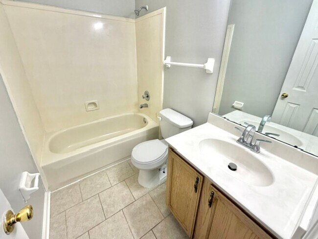 Building Photo - 4839 Callaway Hills Dr