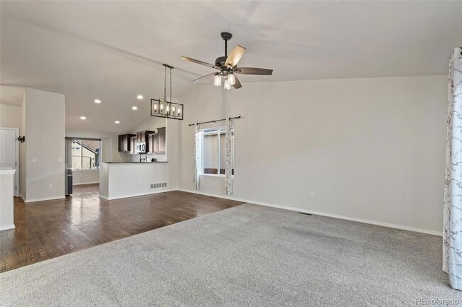 Building Photo - 2556 Hannah Ridge Dr