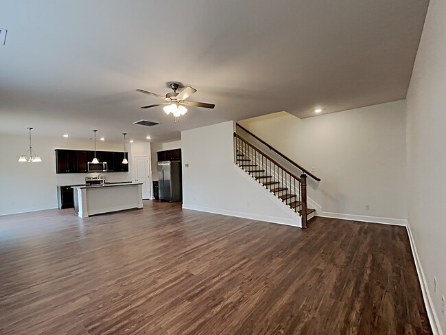 Building Photo - 1025 Bluewater Point Drive