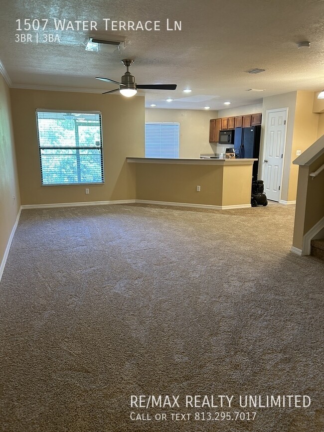 Building Photo - 1507 Water Terrace Ln
