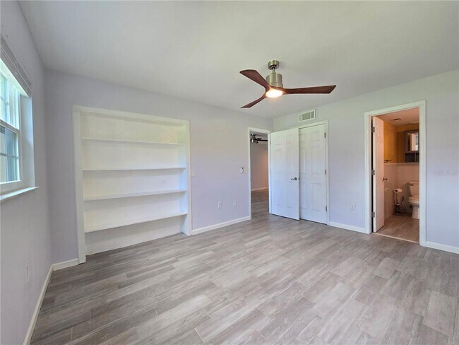 Building Photo - 12900 Vonn Rd